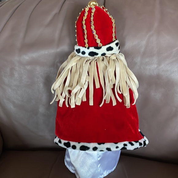 New soft plush doll with clothes - Picture 4 of 10